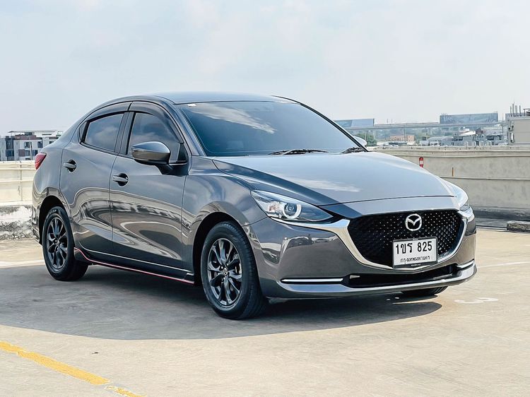 Mazda Mazda 2 2021 1.3 Skyactiv-G S Leather Sedan Sedan เบนซิน ไม่ติดแก๊ส เกียร์อัตโนมัติ เทา รูปที่ 3