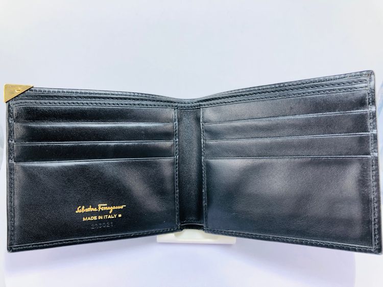 Ferragamo wallet (661622) รูปที่ 2