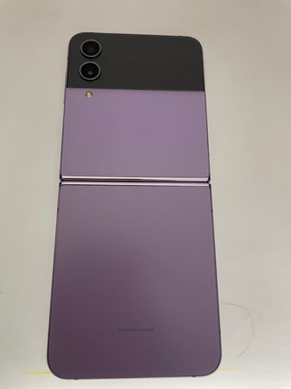 ขาย Samsung zflip4 สีม่วง สวยไร้รอย ตำหนิ จอมีจุดเดทพิกเซล1จุด ไม่มีผลต่อการใช้งาน สเปก แรม8 รอม256 ใช้งานดี ปกติทุกอย่าง อุปกรณ์ครบชุด  รูปที่ 8