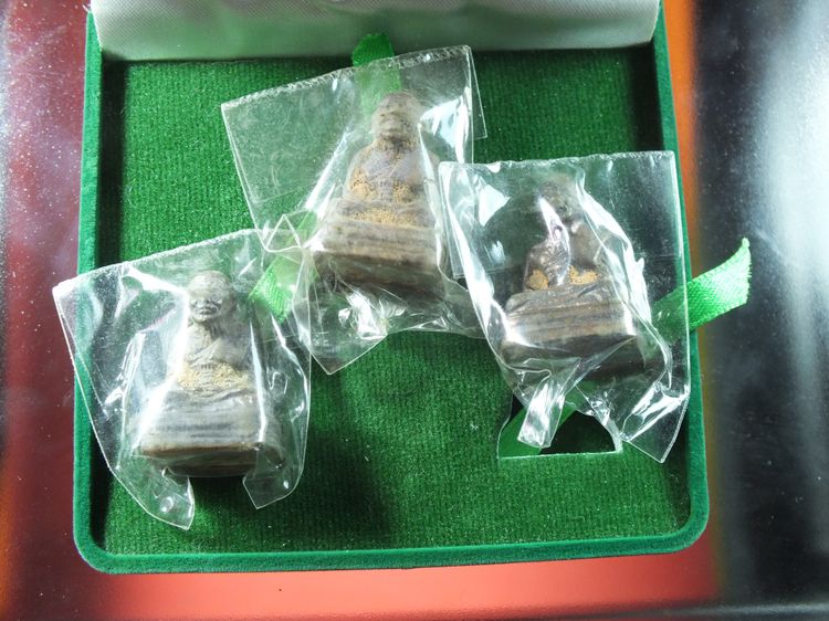 หล่อหลวงปุ่ทวดพิมพ์เบตง ปี 57 ออกวัดทรายขาว รูปที่ 5