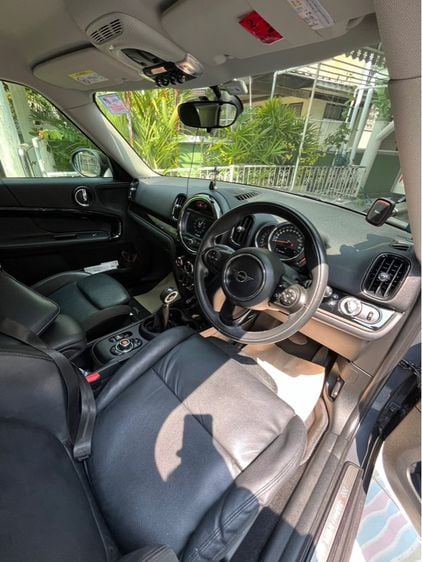 Mini COUNTRYMAN 2019 2.0 S Sedan เบนซิน ไม่ติดแก๊ส เกียร์อัตโนมัติ เทา รูปที่ 3