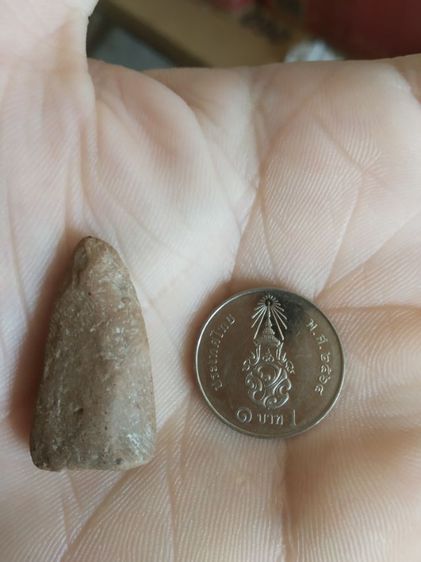 พระเนื้อดินผสมผงพิมพ์เล็ก(พระรูปเหมือนพระเกจิหรือครูบา(110407)(ไม่ทราบว่าเป็นพระเกจิใดหรือเป็นพระครูบาไหน))พระบ้านพระเครื่องรางของมงคล รูปที่ 11