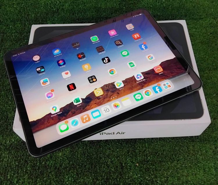 iPad Air 5 ชิบM1 (ตัวท๊อป รุ่นใหม่ล่าสุด) สภาพเครื่องสวย ใหม่แกะกล่อง พร้อมอุปกรณ์แท้ครบกล่อง รูปที่ 2