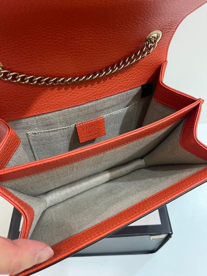 พร้อมส่ง 🔥Sale 17999🔥 ถูกกว่าเป๋าตังค์ Used Good Condition Gucci GG Interlocking Small Shoulder Bag มือ 2  มีรอยใช้งานทั่วไป สภาพสวย รูปที่ 5