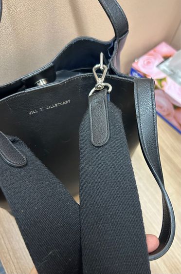 กระเป๋าสะพายหนังแท้สีดำ จิวสจ๊วด รูปที่ 8