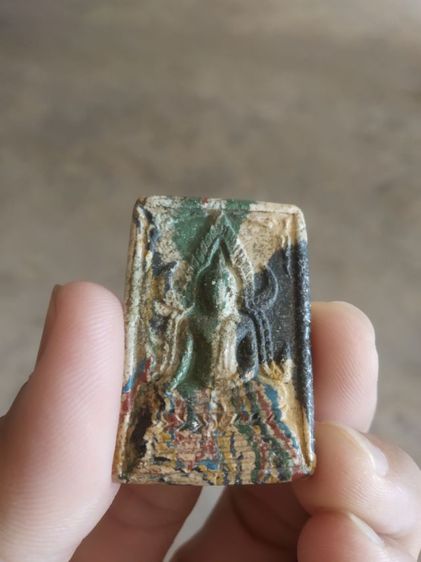 พระเนื้อดินผสมผง(พระพุทธชินราชเบญจรงค์หรือสายรุ้งหลังครุฑ(ไม่ทราบพระเกจิที่สร้าง)(ไม่ทราบอายุ)(320732))พระบ้านพระเครื่องรางของมงคล รูปที่ 2