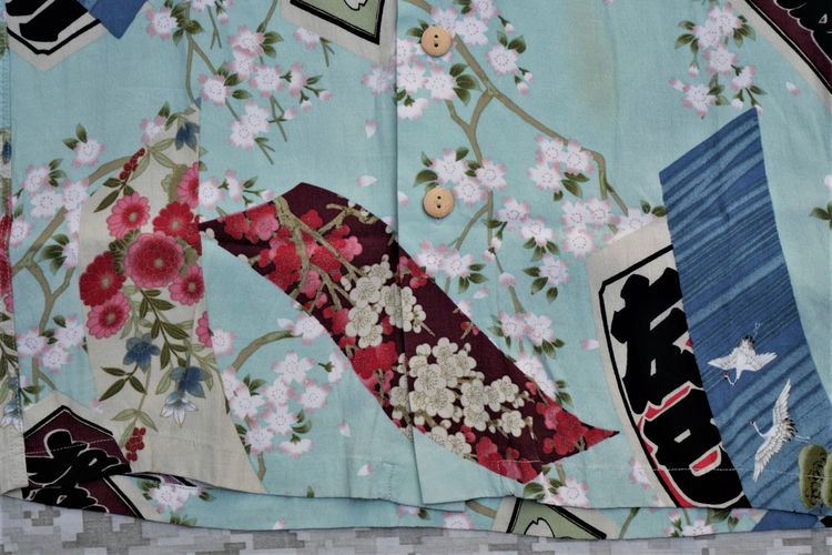 Modish Style Japanese Pattern Cherry Blossom Fubuki Japanese Crane Rayon Aloha Shirt Coconut Button  รูปที่ 5