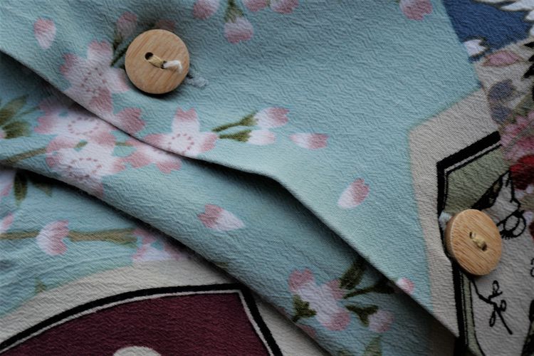 Modish Style Japanese Pattern Cherry Blossom Fubuki Japanese Crane Rayon Aloha Shirt Coconut Button  รูปที่ 9