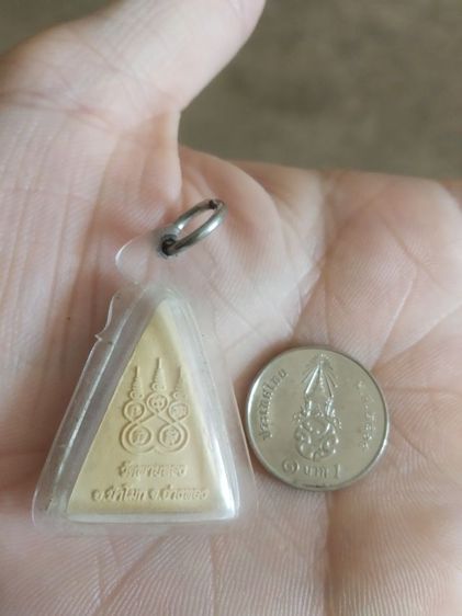 พระเนื้อผงพิมพ์เล็ก(พระพิมพ์พระนางพญาหลังยันต์พระเจ้าห้าพระองค์(วัดพายทอง)(จังหวัดอ่างทอง)(ไม่ทราบปีที่สร้าง))พระบ้านพระเครื่องรางของมงคล รูปที่ 8