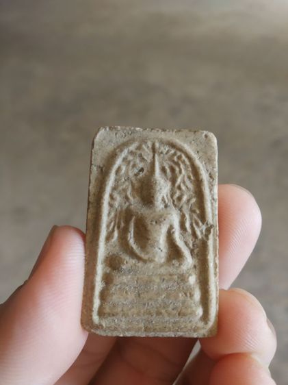 พระเนื้อว่านผสมผง(พระพิมพ์พระสมเด็จสมาธิพิมพ์ปรกโพธิ์(พิมพ์สะดุ้ง)(วัดเขาตะเครา)(100205)(จังหวัดเพชรบุรีปี2536))พระบ้านพระเครื่องรางของมงคล รูปที่ 5