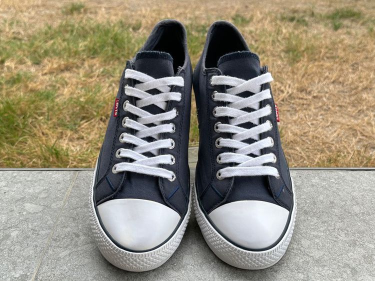 Levis sneakers navy blue รูปที่ 3
