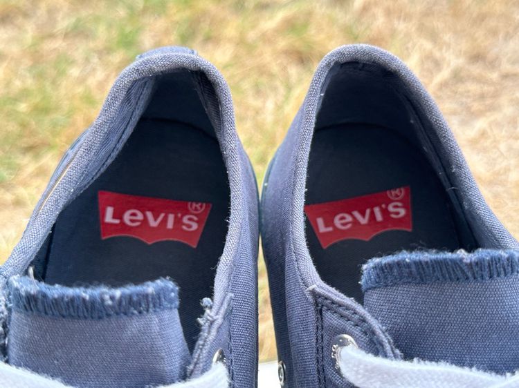 Levis sneakers navy blue รูปที่ 12