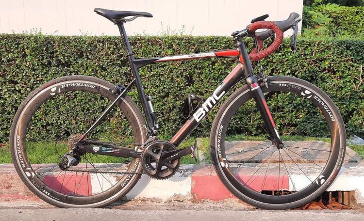 ขายจักรยานเสือหมอบ BMC  size54 ชุดขับ UITAGAR ก้ามเบรค 105 ล้อ BONTRAGER 50×50 สภาพสวย ขาย  30,000 บาท โทร. 097-1732838 รูปที่ 4