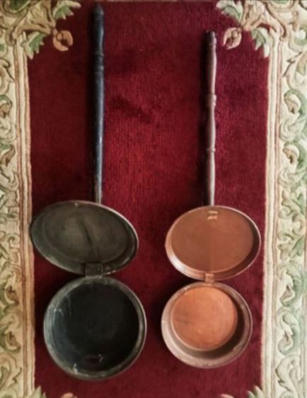 เก่าโบราณงานยุโรปขนาดใหญ่..ที่ใส่ถ่านให้ความอบอุ่นใต้เตียงของชาวยุโรปสมัยก่อน รูปที่ 4