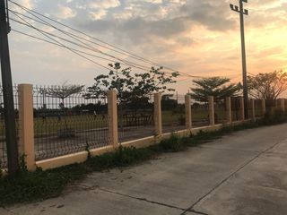 ที่ดินติดสนามฟุตบอล วัดตาขัน จังหวัด ระยอง