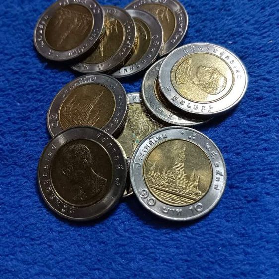 ลดพิเศษจร้า ♥️♥️♥️

เหรียญ 10 บาท 2 สีปีพ.ศ 2537
ไม่ผ่านใช้เก็บเก่า
เหรียญละ 70 บาท ไม่รวมส่ง รูปที่ 2