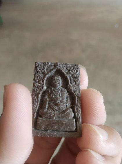 พระเนื้อว่านผสมผง(พระหลวงปู่ทวดหลังสมเด็จพุฒาจารย์โต(รุ่นเหลือกินเหลือใช้)(สรพงษ์ชาตรีสร้าง)(010101)(จังหวัดนครราชสีมา))พระเครื่องรางของมงคล รูปที่ 8