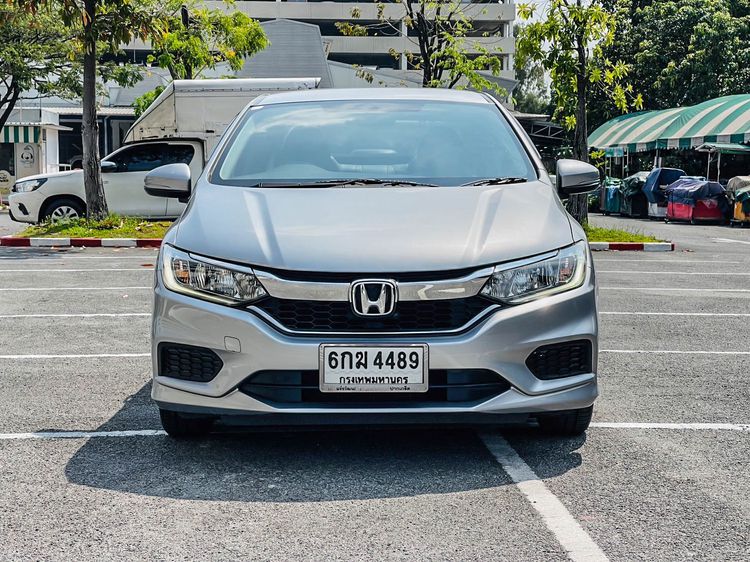 Honda City 2017 1.5 Sv Plus i-VTEC Sedan เบนซิน ไม่ติดแก๊ส เกียร์อัตโนมัติ เทา รูปที่ 2