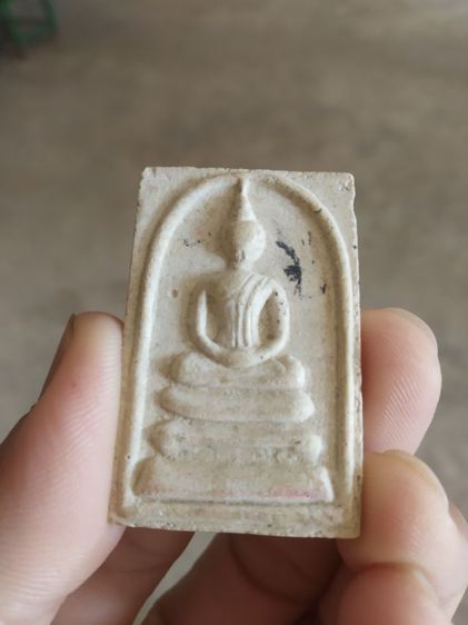 พระเนื้อว่านผสมผง(พระพิมพ์พระสมเด็จหลังเรียบ(มีรอยปั๊มตรายางสีแดงจางๆ)(ไม่ทราบพระเกจิที่สร้าง)(120413))พระบ้านพระเครื่องรางของมงคล รูปที่ 5