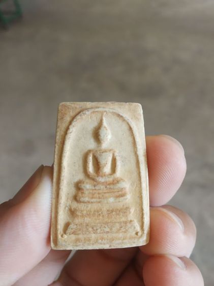 พระเนื้อว่านผสมผง(พระพิมพ์พระสมเด็จหลังเรียบเนื้อสีออกเหลืองเปลือกไข่(ไม่ทราบพระเกจิที่สร้าง)(120416))พระบ้านพระเครื่องรางของมงคล รูปที่ 7