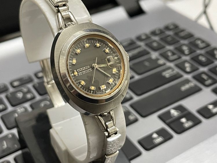 Citizen Date Star Custom Lady ผู้หญิง หายาก รูปที่ 2