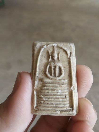 พระเนื้อว่านผสม(พระพิมพ์พระสมเด็จเกศไชโยหลังเรียบ(มีรอยแตกด้านหลัง)(120418)(ไม่ทราบพระเกจิที่สร้าง)(ไม่ทราบอายุ))พระบ้านพระเครื่องรางของมงคล รูปที่ 2