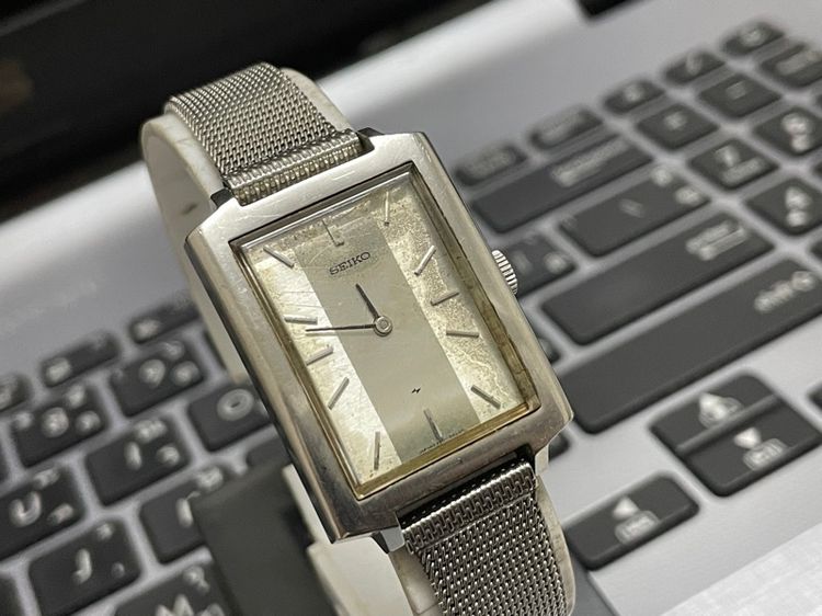 Seiko lady 2220 ไขลาน ผู้หญิง รูปที่ 2