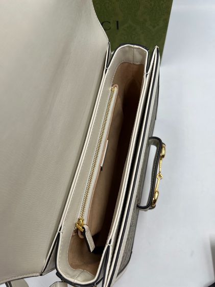 กระเป๋า GUCCI HORSEBIT 1955 SMALL SHOULDER BAGมือสอง สีขาว รูปที่ 3