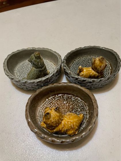 ตุ๊กตาลูกหมาในจานเล็ก รูปที่ 2