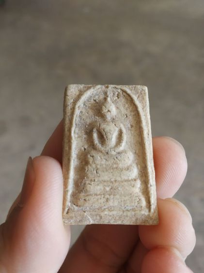 พระเนื้อว่านผสมผง(พระพิมพ์พระสมเด็จหลังเรียบ(130403)(ไม่ทราบที่มาไม่ทราบพระเกจิที่สร้าง))พระบ้านพระเครื่องรางของมงคล รูปที่ 2