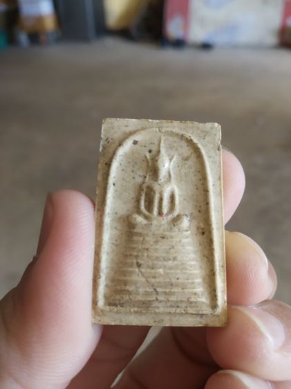 พระเนื้อว่านผสมผง(พระพิมพ์พระสมเด็จเกศไชโยอกร่องหลังเรียบ(130405)(ไม่ทราบรุ่นและอายุและพระเกจิที่สร้าง))พระบ้านพระเครื่องรางของมงคล รูปที่ 3