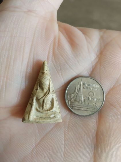 พระเนื้อว่านผสมผงพิมพ์เล็ก(พระพิมพ์พระนางพญาหลังเรียบ(เนื้อไม่ค่อยขาว)(130408)(ไม่ทราบพระเกจิที่สร้าง))พระบ้านพระเครื่องรางของมงคล รูปที่ 4