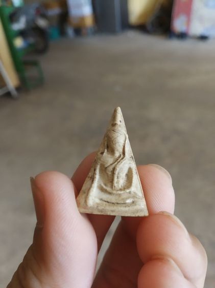 พระเนื้อว่านผสมผงพิมพ์เล็ก(พระพิมพ์พระนางพญาหลังเรียบ(เนื้อไม่ค่อยขาว)(130408)(ไม่ทราบพระเกจิที่สร้าง))พระบ้านพระเครื่องรางของมงคล รูปที่ 5