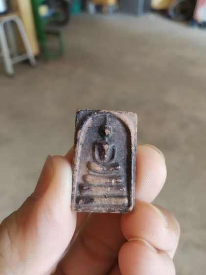 พระเนื้อดินเผา(พระพิมพ์พระสมเด็จหลังเรียบเนื้อดิน(130411)(ไม่ทราบพระเกจิที่สร้าง)(ไม่ทราบรุ่นและอายุ))พระบ้านพระเครื่องรางของมงคล รูปที่ 2