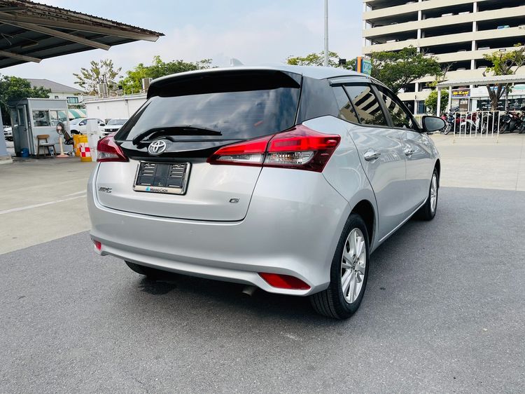 Toyota Yaris 2017 1.2 G Sedan เบนซิน ไม่ติดแก๊ส เกียร์อัตโนมัติ เทา รูปที่ 4