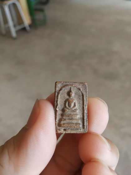 พระเนื้อว่านผสมผงพิมพ์เล็ก(พระพิมพ์พระสมเด็จหลังยันต์เนื้อสีน้ำตาลเข้ม(130415)(ไม่ทราบพระเกจิที่สร้าง)(ไม่ทราบรุ่นและอายุ))พระเครื่องของมงคล รูปที่ 2