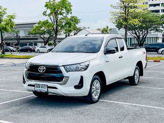 Toyota Hilux Revo Smart Cab 2.4 Entry Z Edition  ซื้อรถผ่านไลน์ รับฟรีบัตรเติมน้ำมัน K01659
