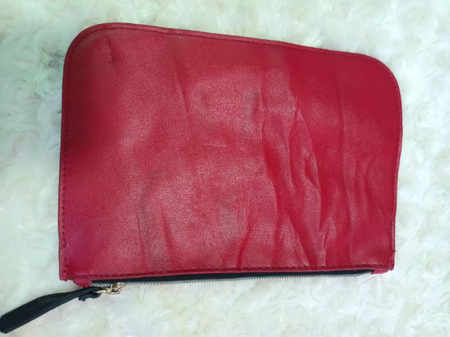 กระเป๋าสีแดง victorua secret รูปที่ 3