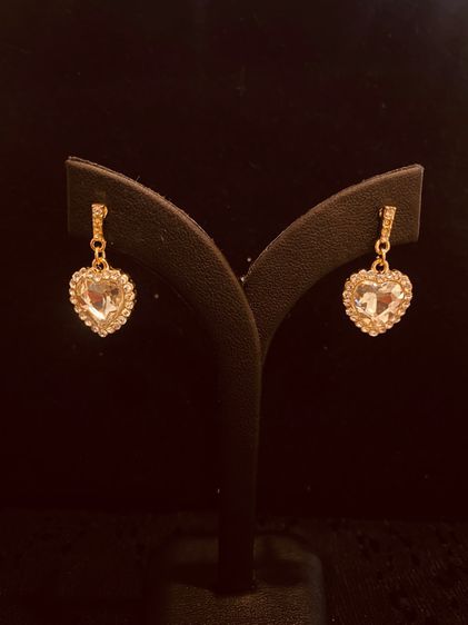 เซทต่างหู สร้อย Gold Heart Halo Necklace and Stud Earrings Set รูปที่ 5