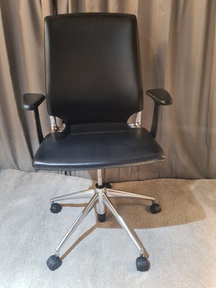 เก้าอี้สำนักงาน meda 1 งานแท้ หนังแท้  VItra เยอรมัน  เก้าอี้ทำงาน  office chair Meda1  รูปที่ 9