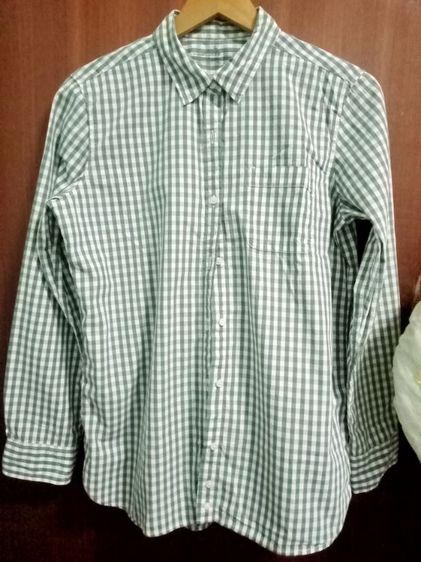 Muji long sleeve shirt size XL ป้ายระบุ ลายตารางเขียวสลับขาว อก 40 ยาว 26 แขนยาว 23 ไหล่กว้าง 5 นิ้ว สภาพดีมาก  รูปที่ 2