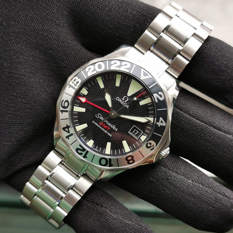 Omega Seamaster 50th Anniversary GMT รูปที่ 5
