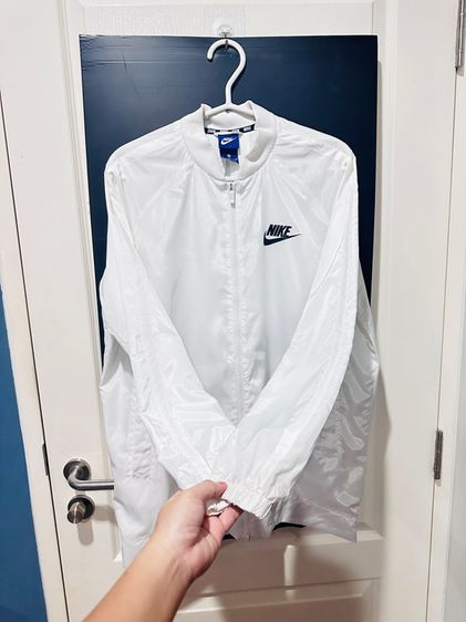 เสื้อแจ็คเก็ต(ผ้าร่มสีขาว) แบรนด์ Nike รูปที่ 10