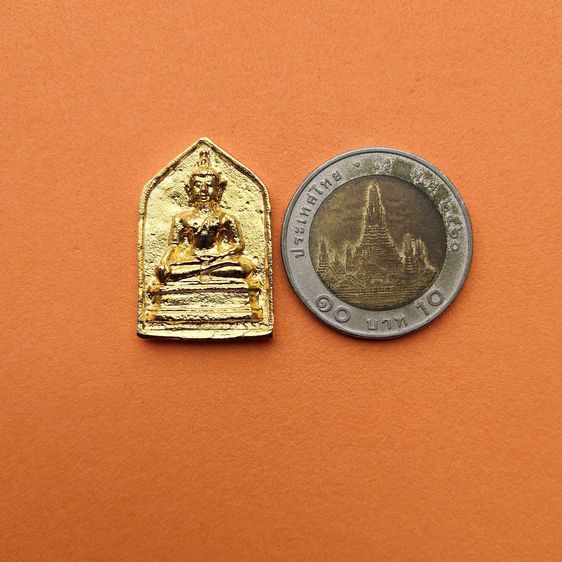 เหรียญ พระเชียงแสน นครบาลเพชรบูรณ์ หลังลายเซ็น จอมพล ป. พิบูลสงคราม เนื้อกะไหล่ทอง สูง 2.7 เซน พร้อมกล่องเดิม รูปที่ 5