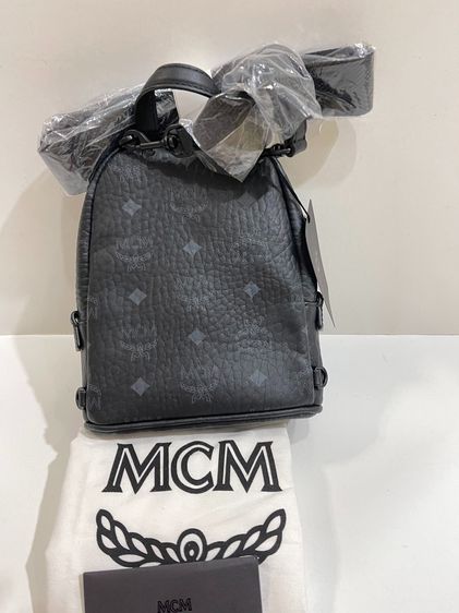 พร้อมส่ง 🔥Sale 12399🔥น่าร้ากก ถูกฝุดๆ ราคาช็อปไทย 30000++ สีตามตา เป้ MCM Stark leather Crossbody Backpack size Mini สีดำ สะพายเท่ห์มาก รูปที่ 5