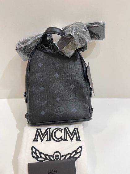 พร้อมส่ง 🔥Sale 12399🔥น่าร้ากก ถูกฝุดๆ ราคาช็อปไทย 30000++ สีตามตา เป้ MCM Stark leather Crossbody Backpack size Mini สีดำ สะพายเท่ห์มาก รูปที่ 10
