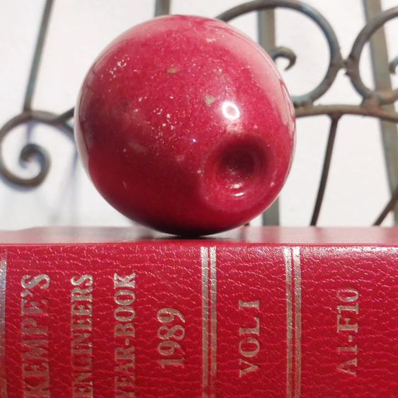 แอปเปิ้ลหินแท้ สีแดง น้ำหนักดี
เนื้อเป็นหิน เป็นธรรมชาติสวยมาก
วางตกแต่ง และเป็นฮวงจุ้ยน่ารักมากครับ 🍎 รูปที่ 4