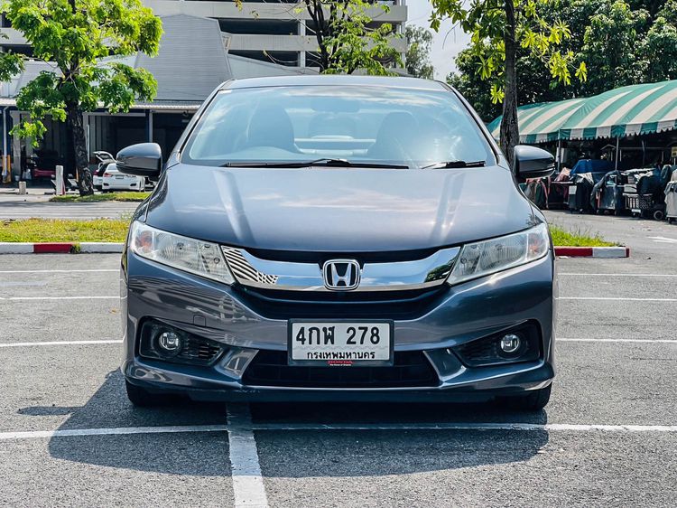 Honda City 2015 1.5 V Plus i-VTEC Sedan เบนซิน ไม่ติดแก๊ส เกียร์อัตโนมัติ ดำ รูปที่ 2