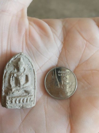 พระเนื้อว่านผสมผง(พระพิมพ์พระเล็บมือนั่งบนฐานบัวหลังมีรอยกดรูปสามเหลี่ยม(150405)(ไม่ทราบพระเกจิที่สร้าง))พระบ้านพระเครื่องรางของมงคล รูปที่ 8