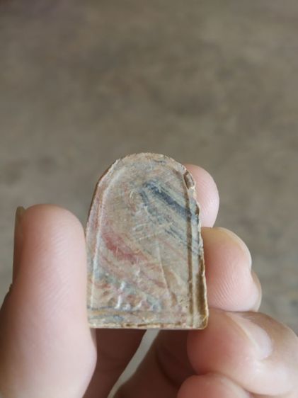 พระเนื้อผงน้ำมันสายรุ้ง(พระพิมพ์พระซุ้มกอสายรุ้งหรือเบญจรงค์(ไม่ค่อยสวย)(150407)(ไม่ทราบพระเกจิที่สร้าง))พระบ้านพระเครื่องรางของมงคล รูปที่ 9